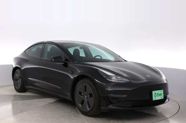 2023 Tesla Model 3 — photo 10 of 24