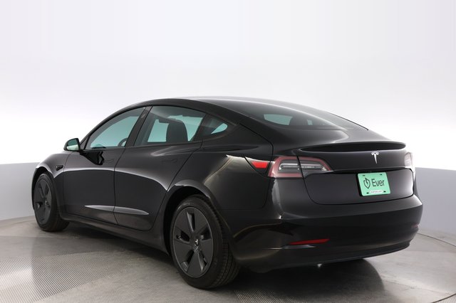 2023 Tesla Model 3 — photo 13 of 24