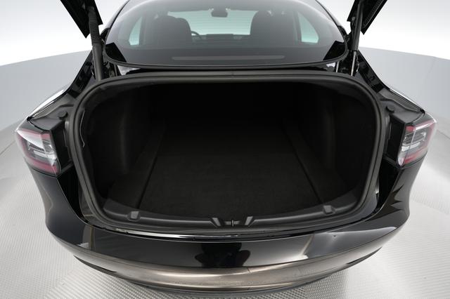 2023 Tesla Model 3 — photo 6 of 24