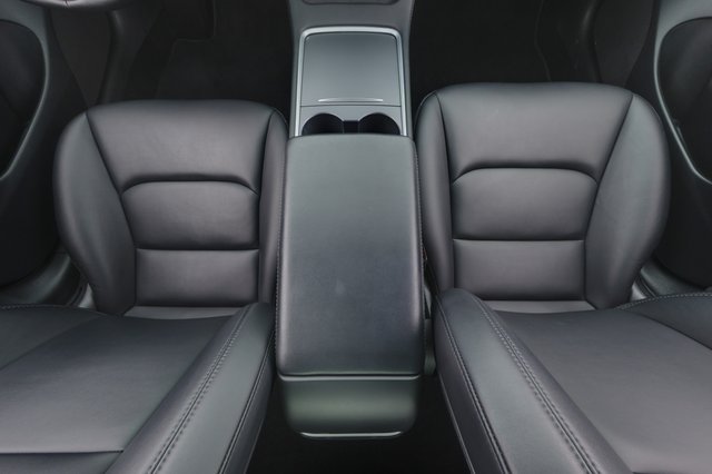 2023 Tesla Model 3 — photo 22 of 24