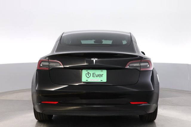 2023 Tesla Model 3 — photo 12 of 24