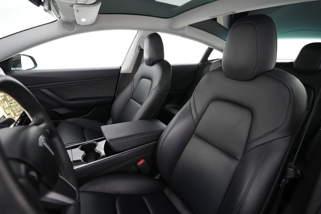 2019 Tesla Model 3 — photo 3 of 24