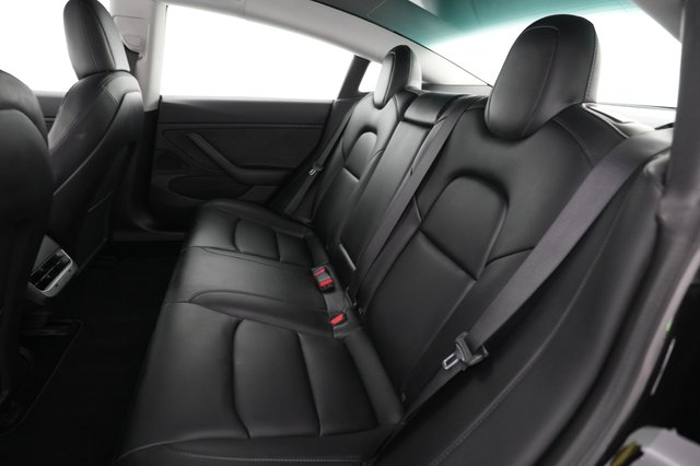 2019 Tesla Model 3 — photo 19 of 24