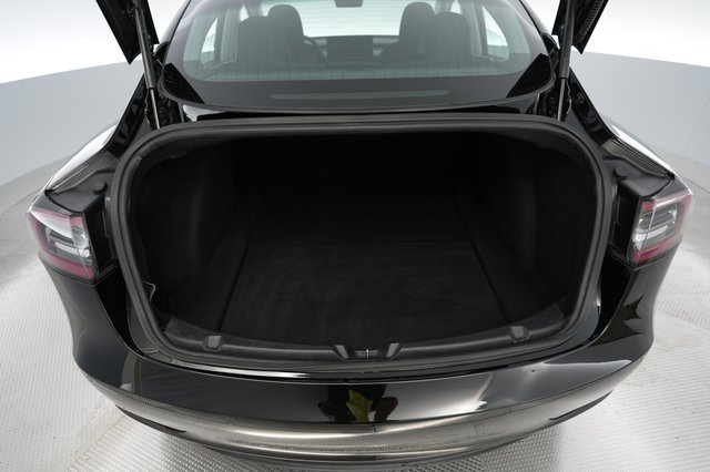 2019 Tesla Model 3 — photo 6 of 24