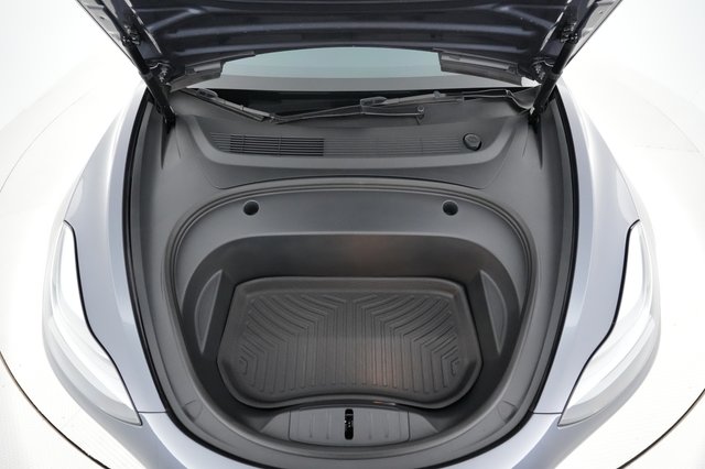 2023 Tesla Model 3 — photo 21 of 26