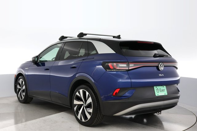2021 Volkswagen ID.4 — photo 11 of 21