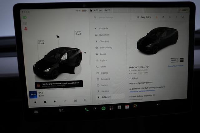 2023 Tesla Model Y — photo 5 of 21