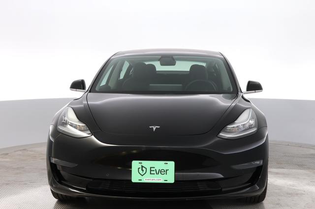 2019 Tesla Model 3 — photo 9 of 24