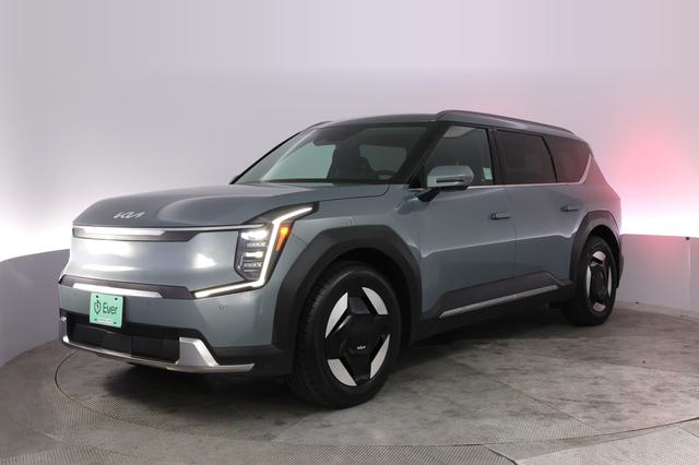 2024 Kia EV9 — VIN KNDAFFS51R6039902