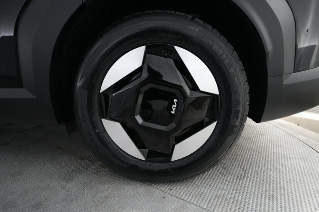 2024 Kia EV9 — photo 7 of 26