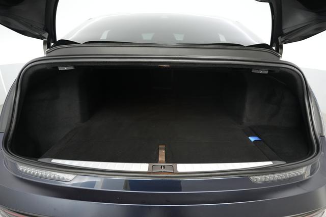 2025 Lucid Air — photo 6 of 21
