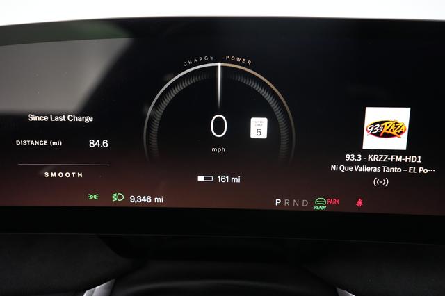 2025 Lucid Air — photo 5 of 21