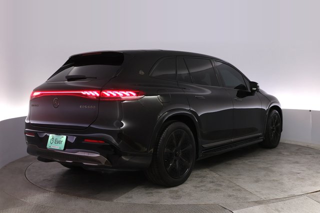 2024 Mercedes-Benz EQS SUV — photo 2 of 23