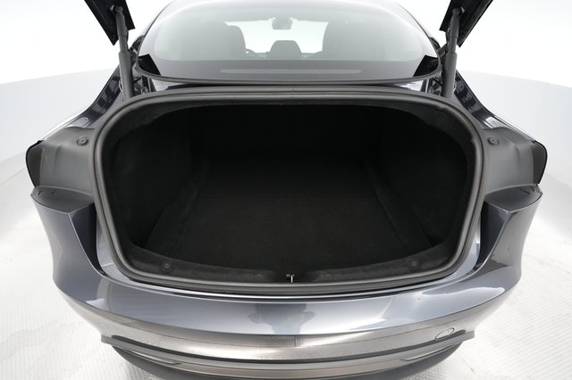2024 Tesla Model 3 — photo 6 of 24