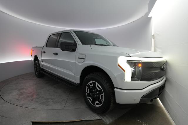 2023 Ford F-150 Lightning — VIN 1FTVW1EL8PWG51235