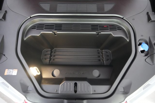 2023 Ford Mustang Mach-E — photo 21 of 27