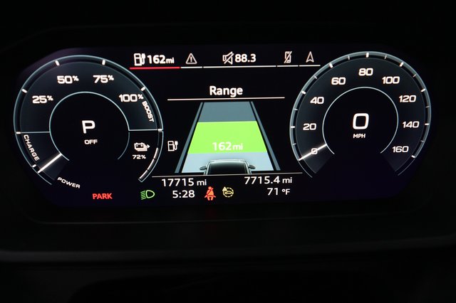 2023 Audi Q4 e-tron — photo 5 of 25