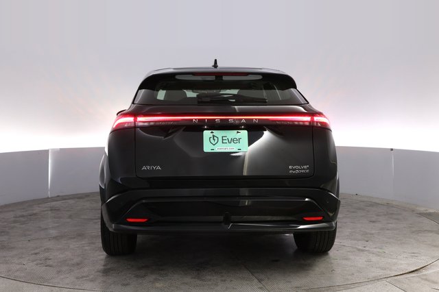 2024 Nissan Ariya — photo 12 of 21
