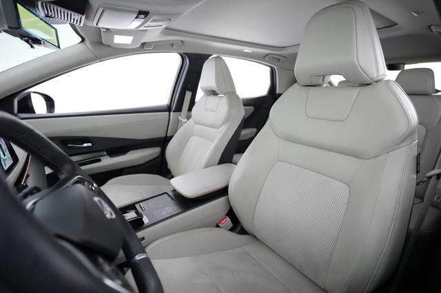 2024 Nissan Ariya — photo 3 of 21