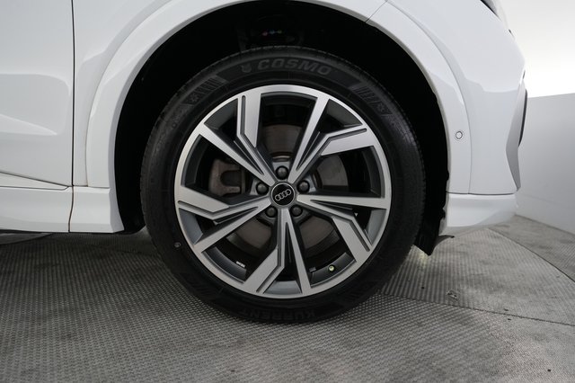 2024 Audi Q4 Sportback e-tron — photo 16 of 20