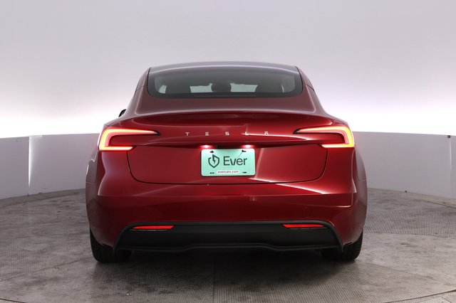 2025 Tesla Model 3 — photo 12 of 22