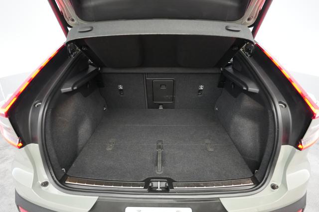 2023 Volvo C40 Recharge — photo 6 of 21