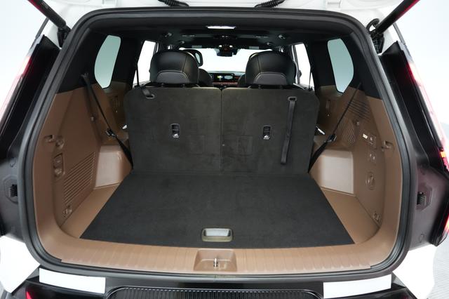 2024 Kia EV9 — photo 6 of 26