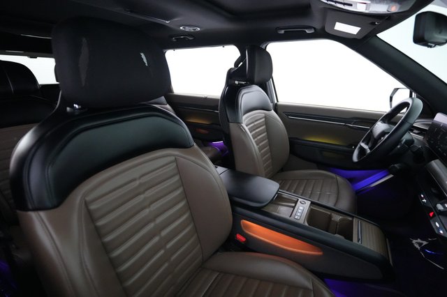2024 Kia EV9 — photo 18 of 26