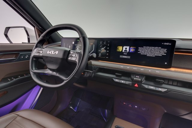 2024 Kia EV9 — photo 22 of 26