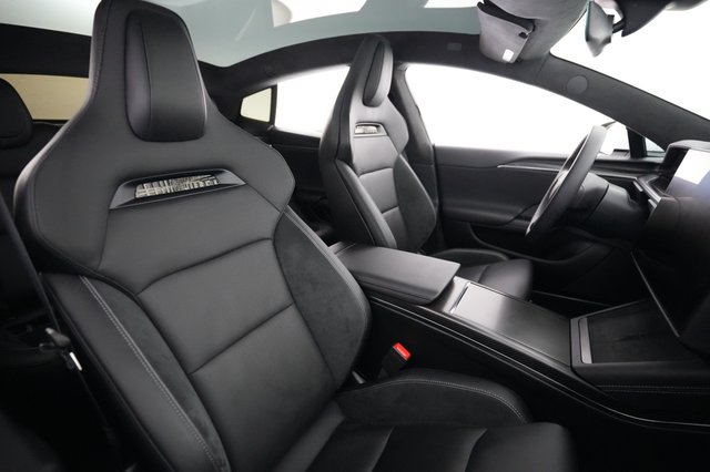 2026 Tesla Model S — photo 18 of 20