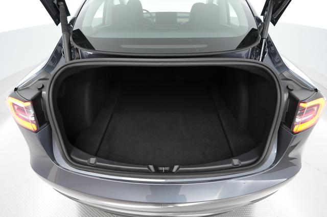 2023 Tesla Model 3 — photo 6 of 22
