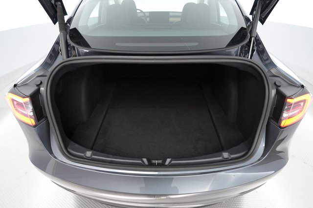 2023 Tesla Model 3 — photo 6 of 22