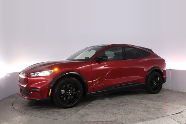 2023 Ford Mustang Mach-E — photo 14 of 21