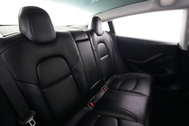 2023 Tesla Model 3 — photo 4 of 28