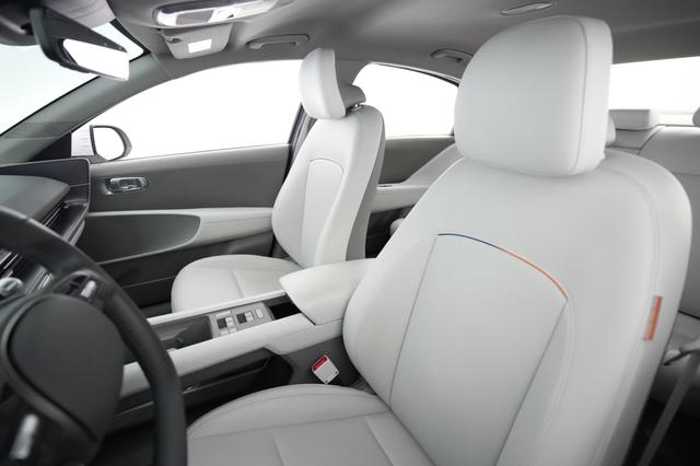 2024 Hyundai IONIQ 6 — photo 3 of 23