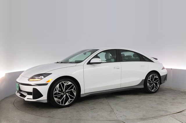 2024 Hyundai IONIQ 6 — photo 14 of 23
