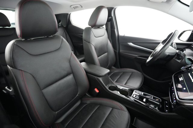 2023 Chevrolet Bolt EUV — photo 18 of 22