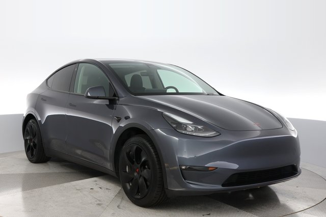 2022 Tesla Model Y — photo 9 of 24