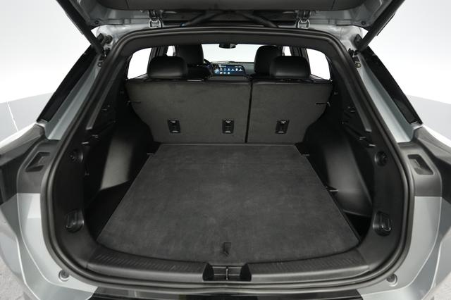 2024 Chevrolet Equinox EV — photo 6 of 23