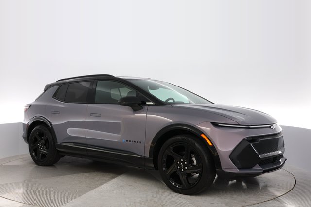 2024 Chevrolet Equinox EV — photo 11 of 20