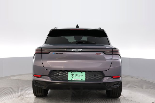 2024 Chevrolet Equinox EV — photo 12 of 20