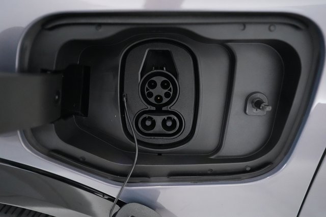 2024 Chevrolet Equinox EV — photo 8 of 20