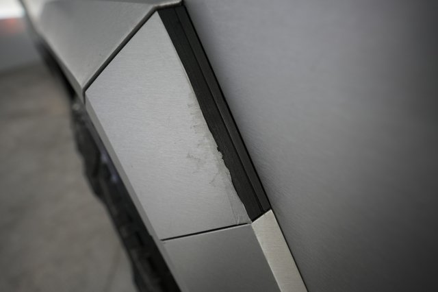 2024 Tesla Cybertruck — photo 19 of 22