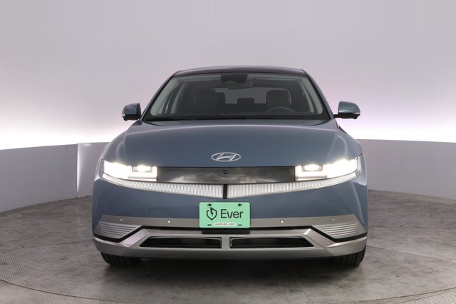 2024 Hyundai IONIQ 5 — photo 9 of 25