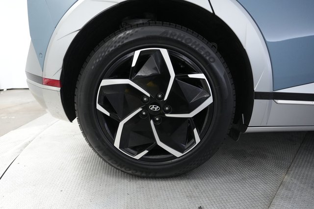 2024 Hyundai IONIQ 5 — photo 15 of 25