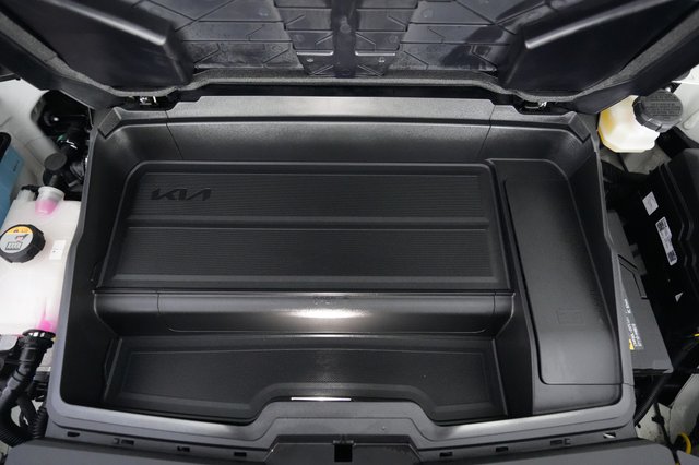 2023 Kia EV6 — photo 23 of 24