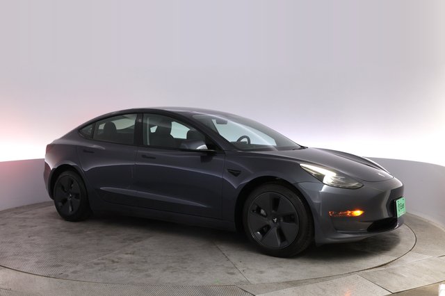 2023 Tesla Model 3 — photo 11 of 21