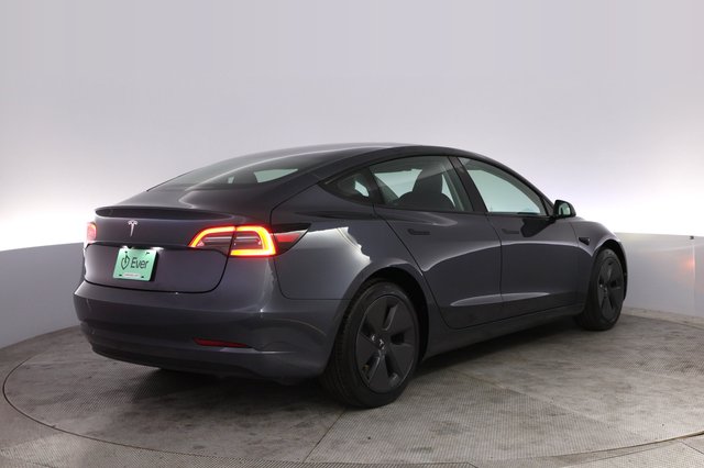 2023 Tesla Model 3 — photo 2 of 21