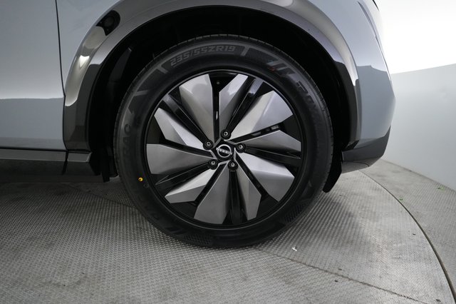 2024 Nissan Ariya — photo 16 of 23