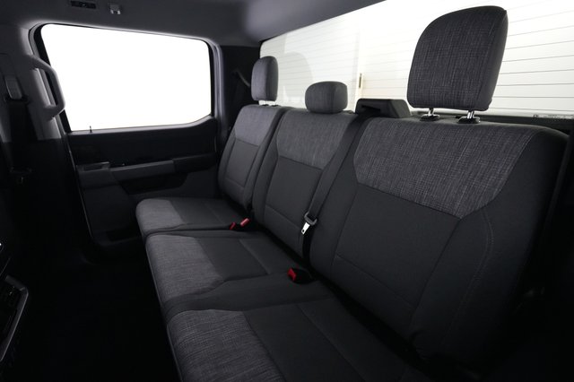 2023 Ford F-150 Lightning — photo 13 of 18